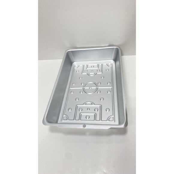Sports Field Soccer Pitch Football Field Cake Pan - Brand New- As Is! - Picture 5 of 8